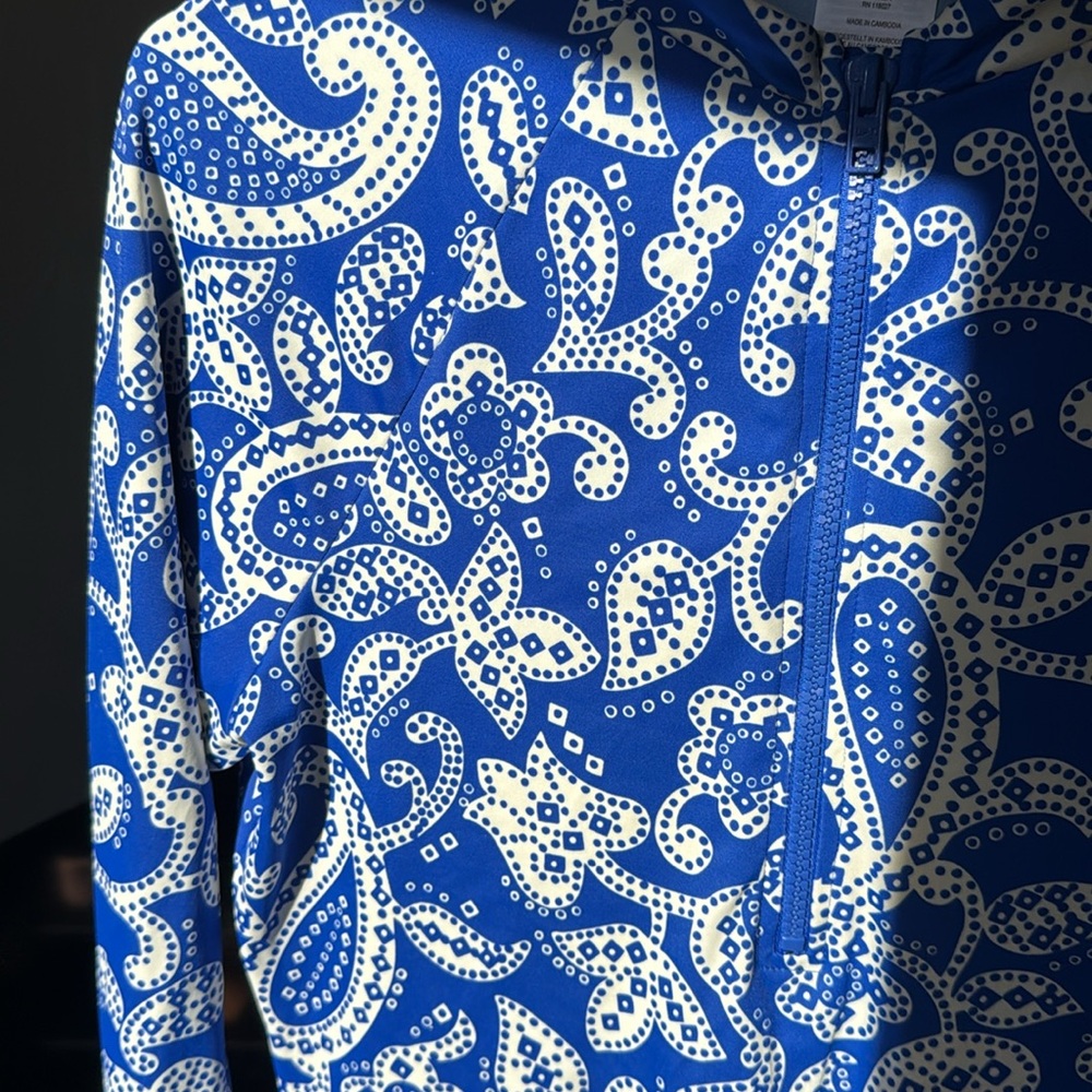 Boden Paisley Rash Guard Top - Picture 8 of 8